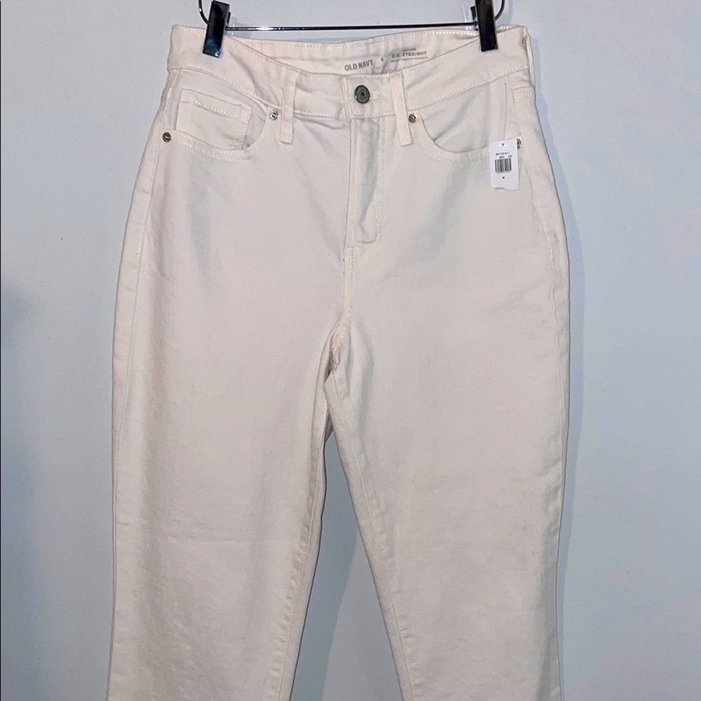 Old Navy Straight Leg Jeans in Off-White/Cream